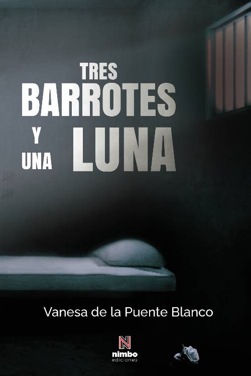 Tres barrotes y una luna