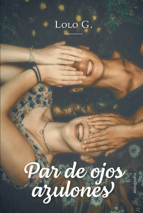 Par de ojos azulones