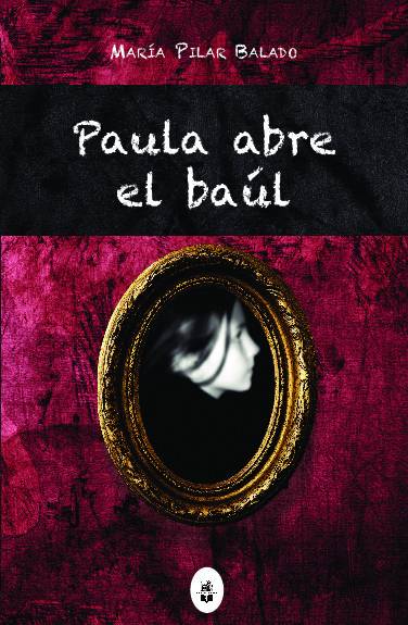 Paula abre el baúl